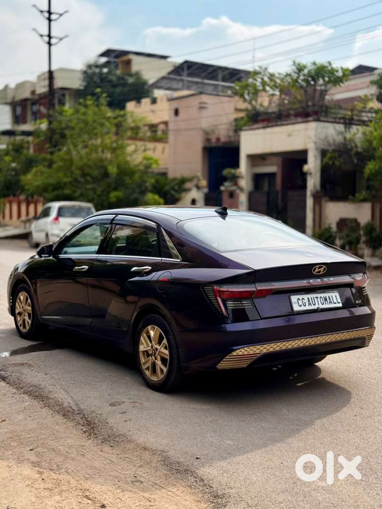 Hyundai Verna Sx 1.5 Petrol Ivt, 2024, Petrol