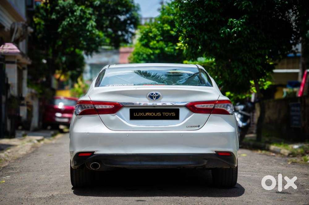 Toyota Camry 2.5 Hybrid, 2020, Petrol
