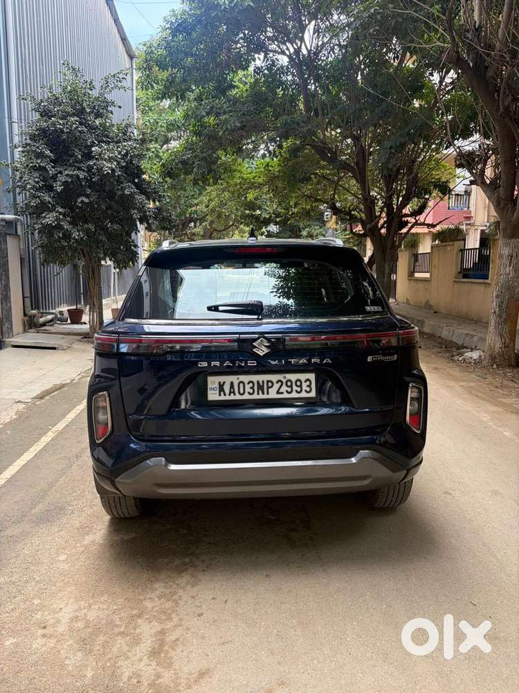 Maruti Suzuki Grand Vitara 1.5 Zeta Plus Intelligent Hybrid Ecvt, 20..