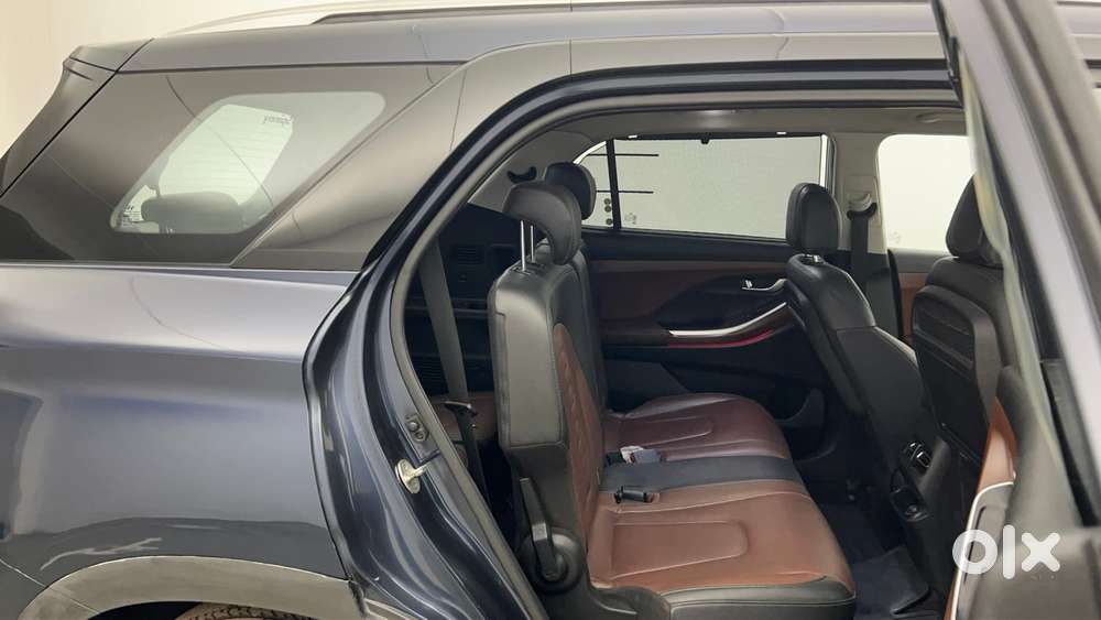 Hyundai Alcazar 2.0 Platinum (o) Petrol At 7 Str, 2022, Petrol
