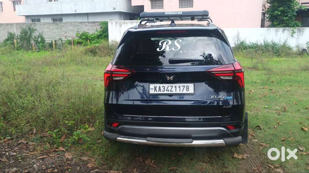 Mahindra Xuv 700 Ax7 Dsl Mt 7 Seater