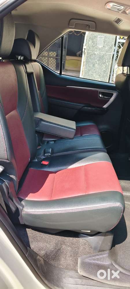 Toyota Fortuner Legender 4x4 At 2.8, 2024, Diesel