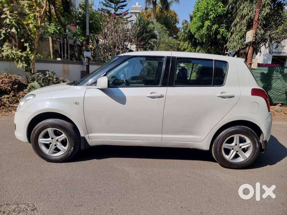Maruti Suzuki Swift Vxi + Manual, 2008, Petrol