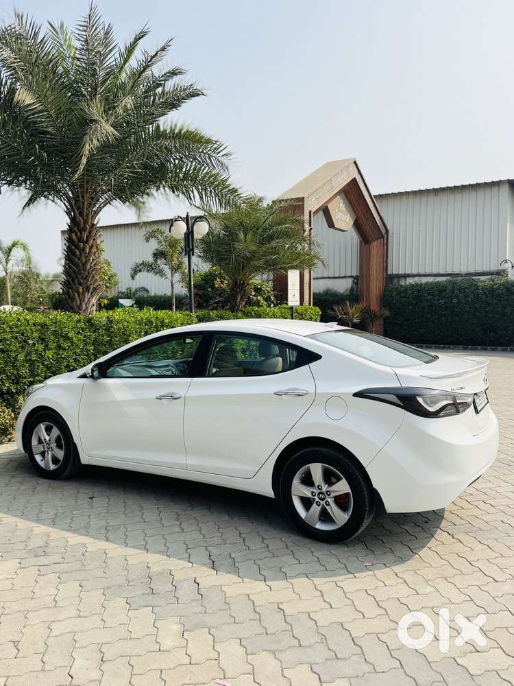 Hyundai Elantra 1.6 S, 2014, Diesel