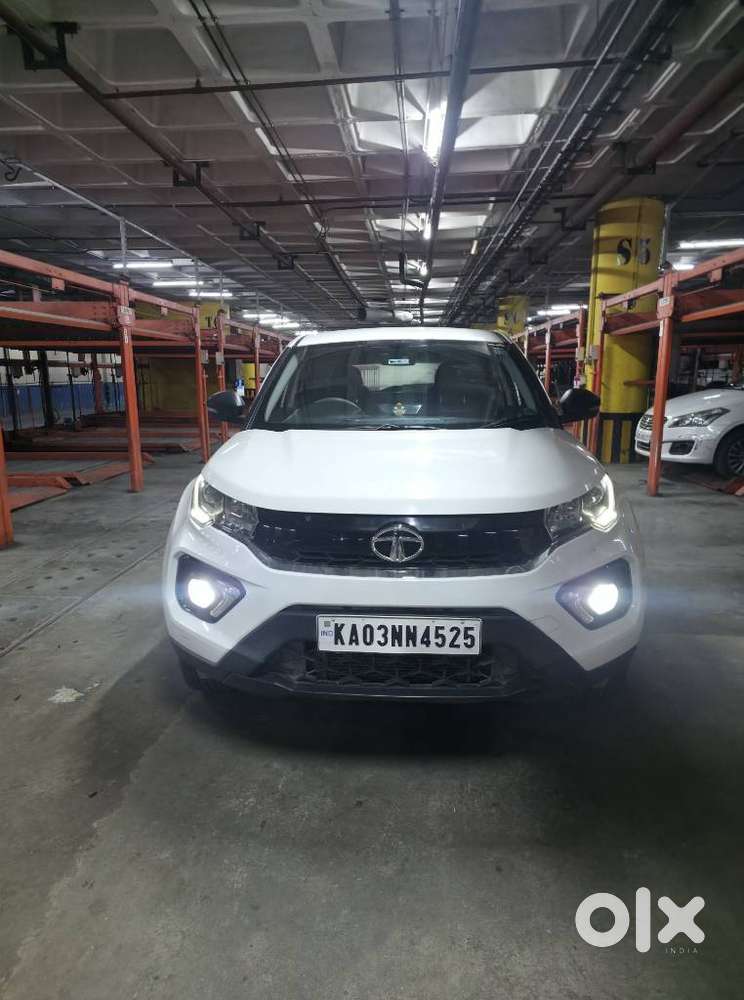 Tata Nexon 1.2 Revotron XT, 2022, Petrol