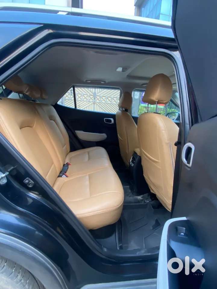 Hyundai Venue 1.0 S (o) Turbo Dct, 2024, Petrol