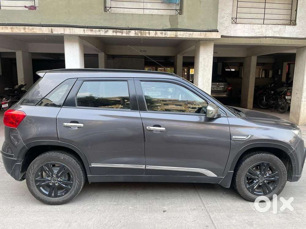 Maruti Suzuki Brezza 2018 Diesel Pune 75000 Km Driven