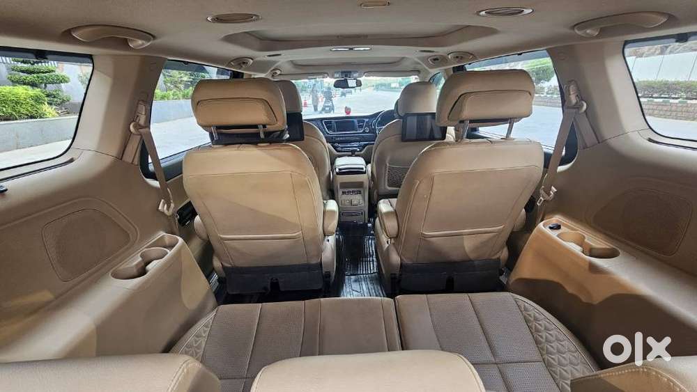 Kia Carnival Limousine Plus 7 Str, 2022, Diesel