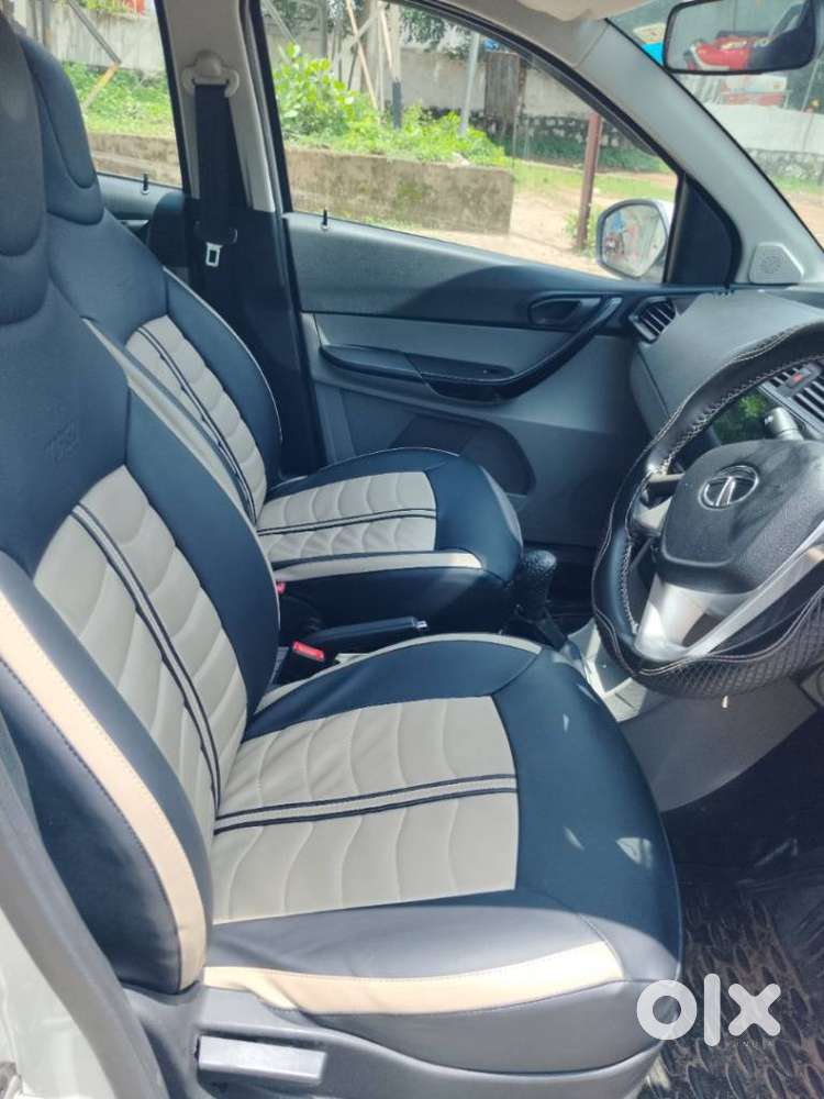 Tata Tiago 1.2 Revotron Xt (o), 2017, Petrol