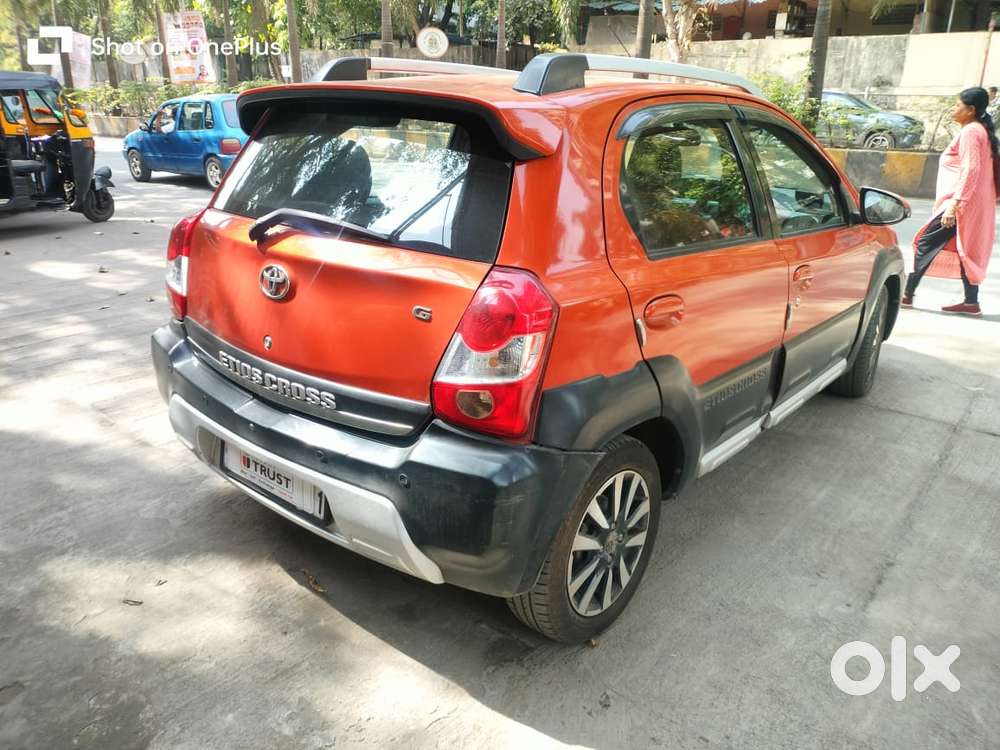 Toyota Etios Cross 1.2l G, 2015, Petrol