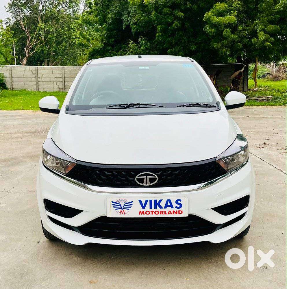 Tata Tiago Xe, 2020, Petrol