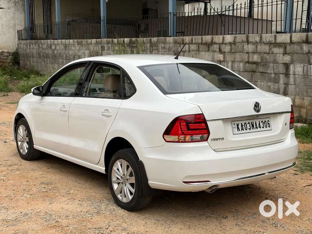 Volkswagen Vento 2017 Petrol 74000 Km Driven