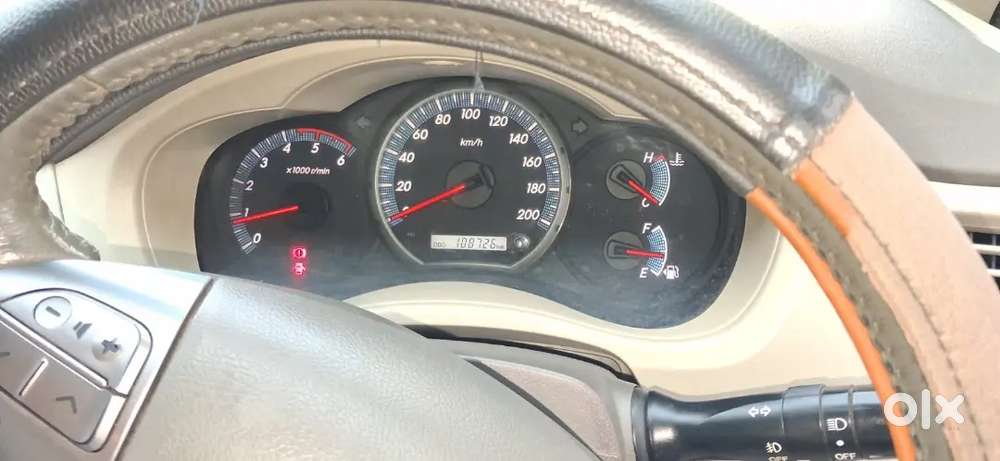 Innova Diesel 2014 2 Nd Owner