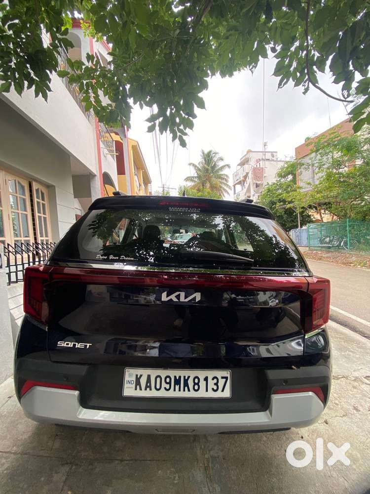 Kia Sonet Petrol Manual 2025