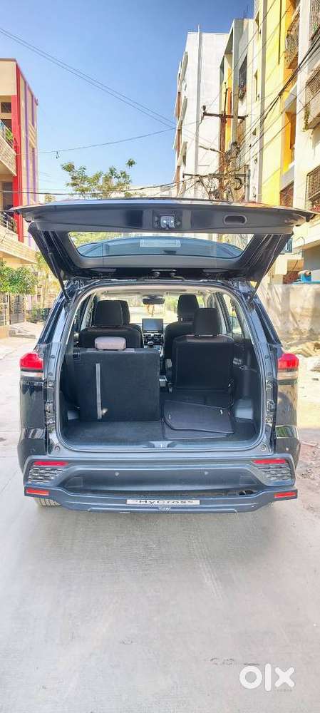 Toyota Innova Hycross 2.0 Vx (o) Hybrid 7 Str, 2025, Cng & Hybrids