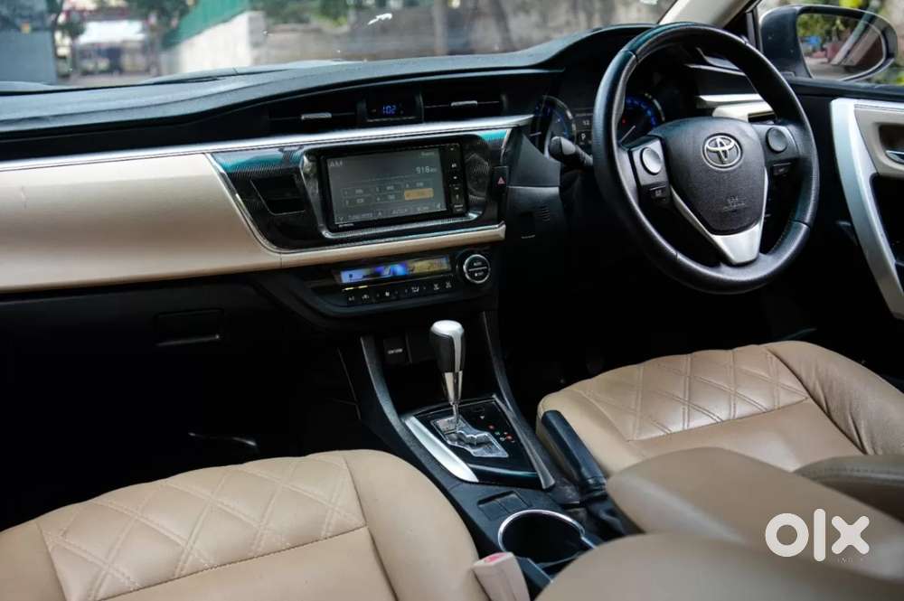 Toyota Corolla Altis 1.8 G, 2015, Petrol