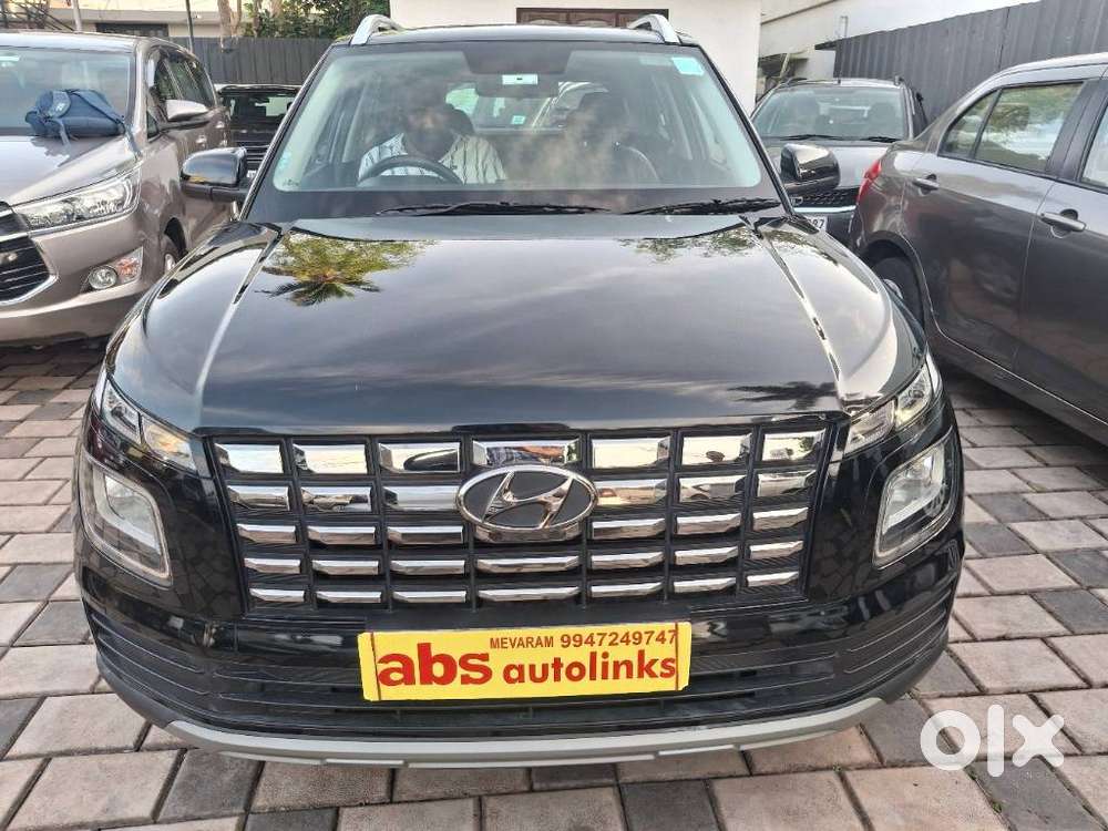 Hyundai Venue S 1.2 Petrol, 2022, Petrol