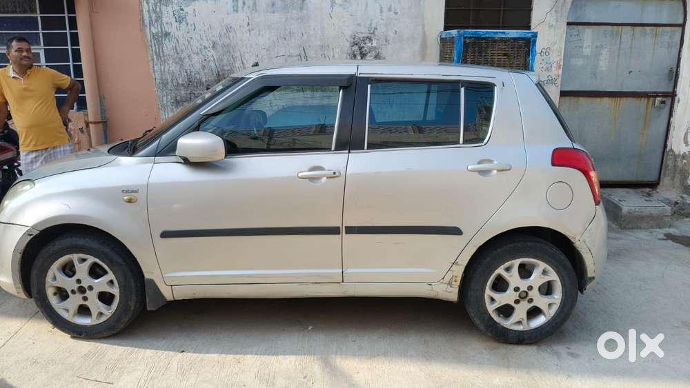 Maruti Suzuki Swift Vdi Bsiv W Abs, 2011, Diesel