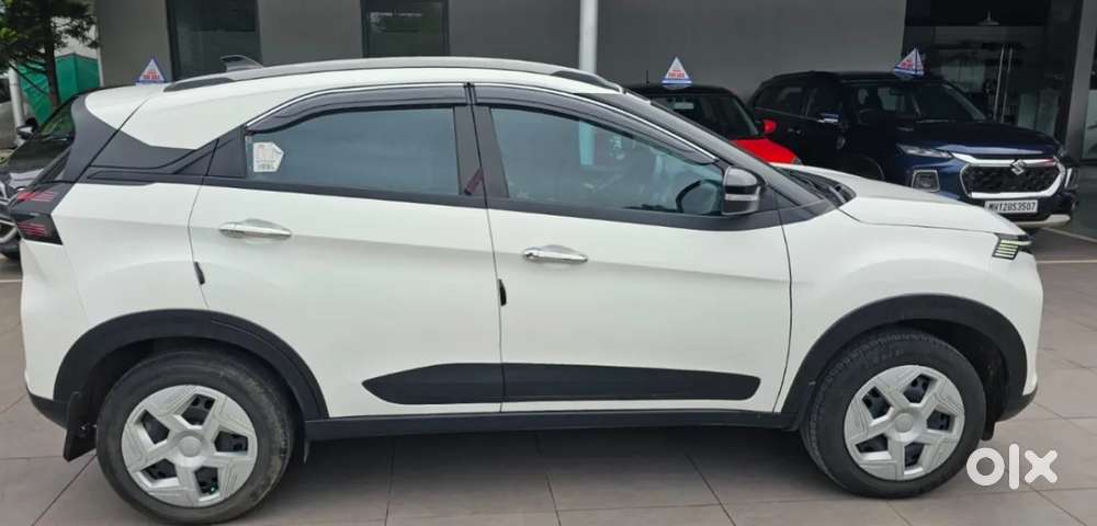 Tata Nexon, 2025, Cng & Hybrids