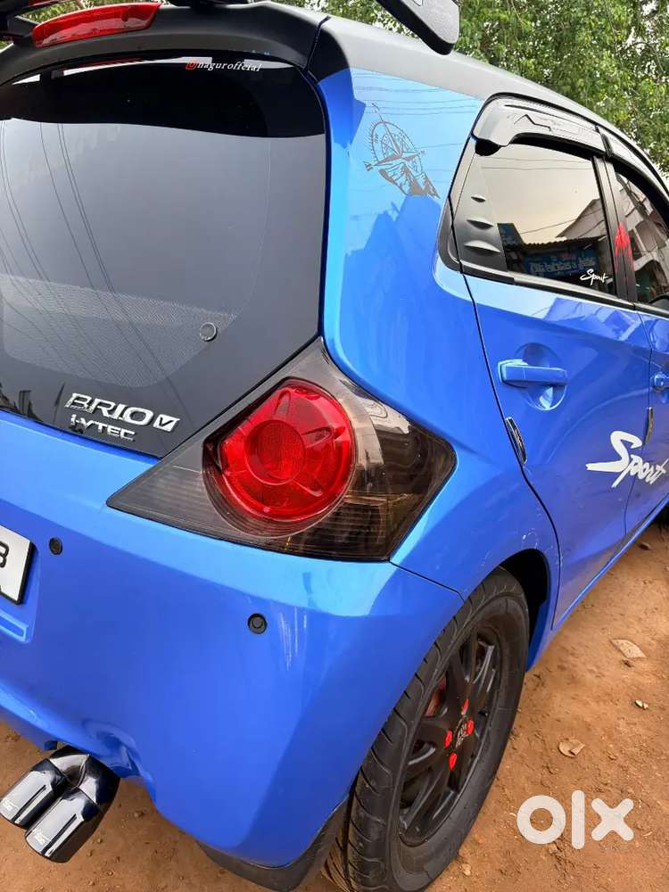 Honda Brio Mt 2012
