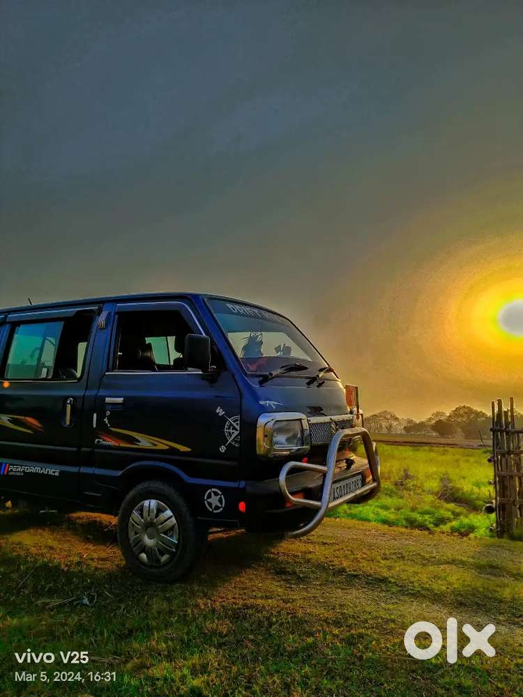 Maruti Suzuki Omni 2017 Petrol Well Maintained