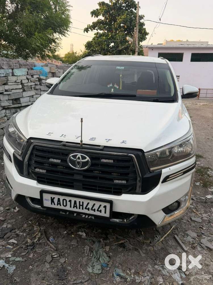 Toyota Innova Crysta 2017 Diesel Showroom Condition Well Maintained