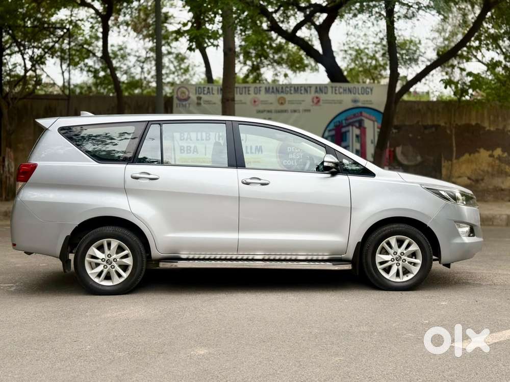 Toyota Innova Crysta 2.7 Gx At 8s, 2017, Petrol