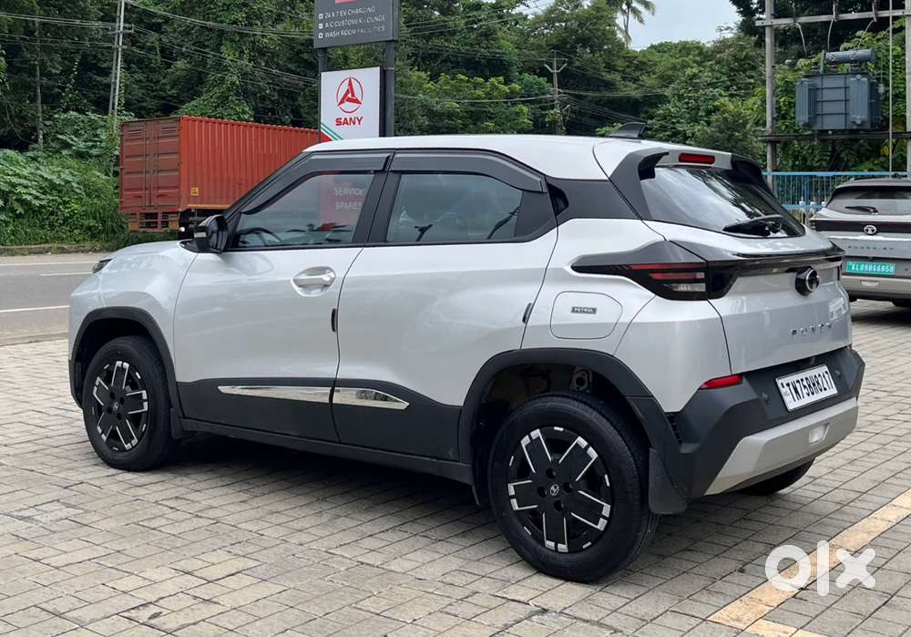 Tata Punch Adventure Amt, 2026, Petrol