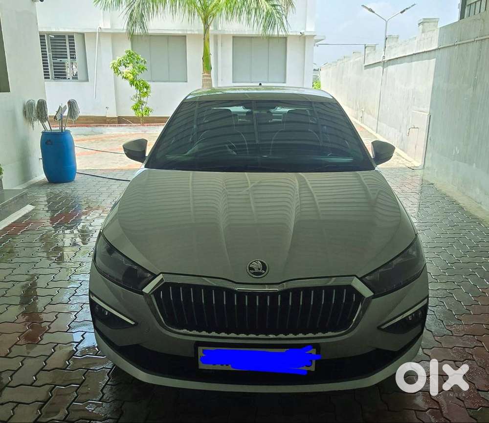 Slavia- Silver-10600 Kmtr New Car