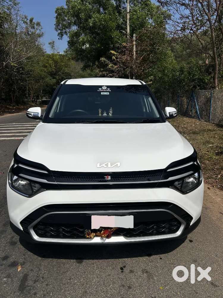 Kia Carens 2024 Diesel 50000 Km Driven