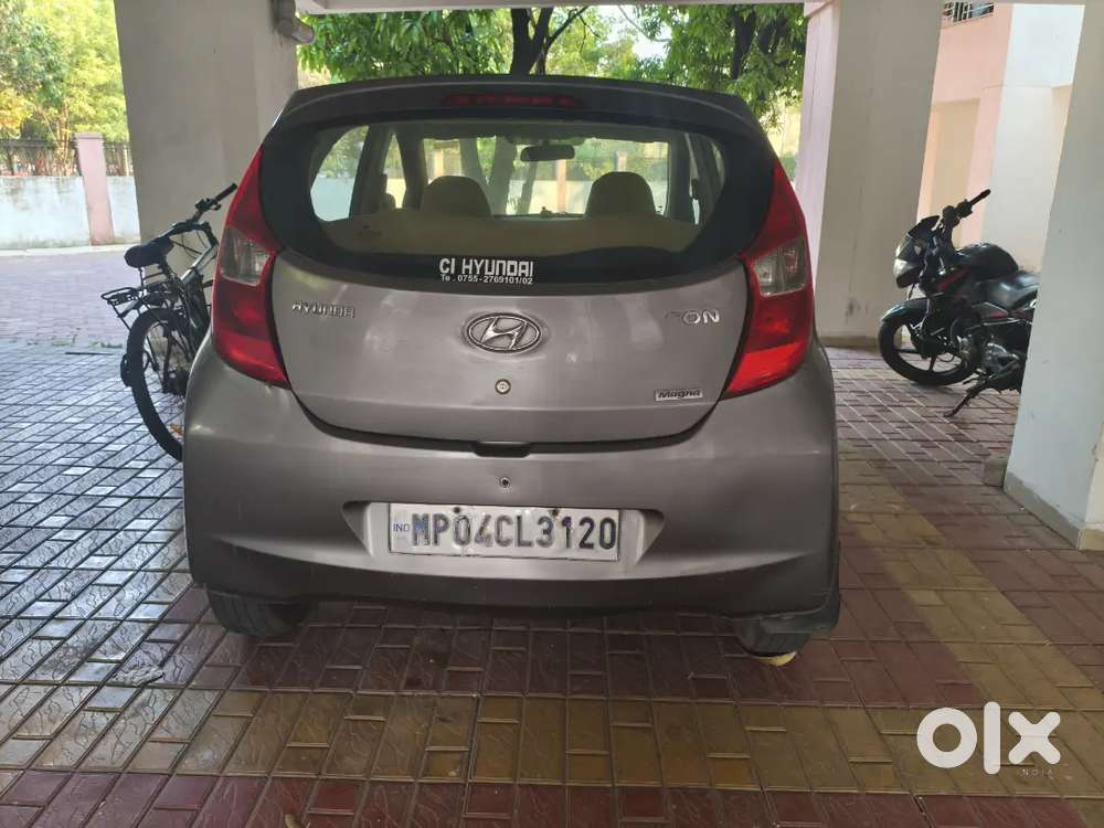 Hyundai Eon 2013 Petrol Well Maintained