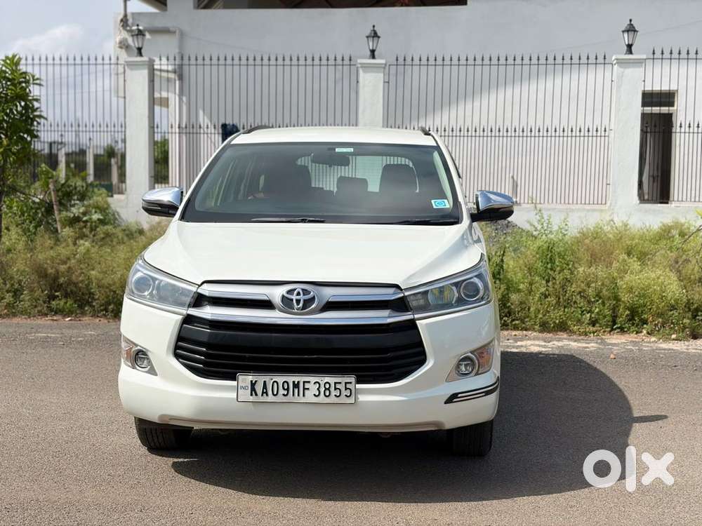 Toyota Innova Crysta 2020 Diesel Well Maintained