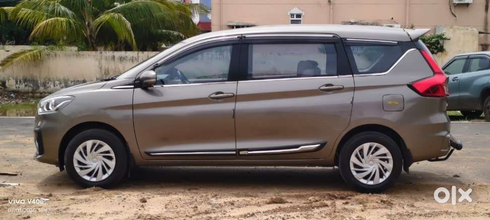 Maruti Suzuki Ertiga 1.5 Vxi, 2025, Cng & Hybrids