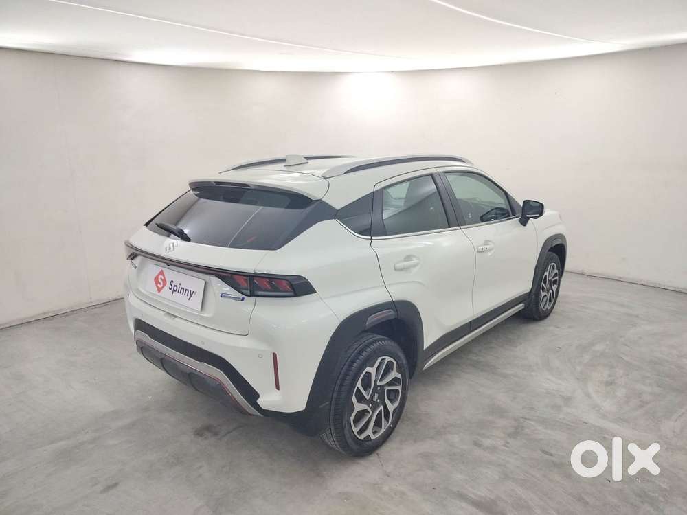 Maruti Suzuki Fronx Alpha 1.0l Turbo 6 At, 2023, Petrol