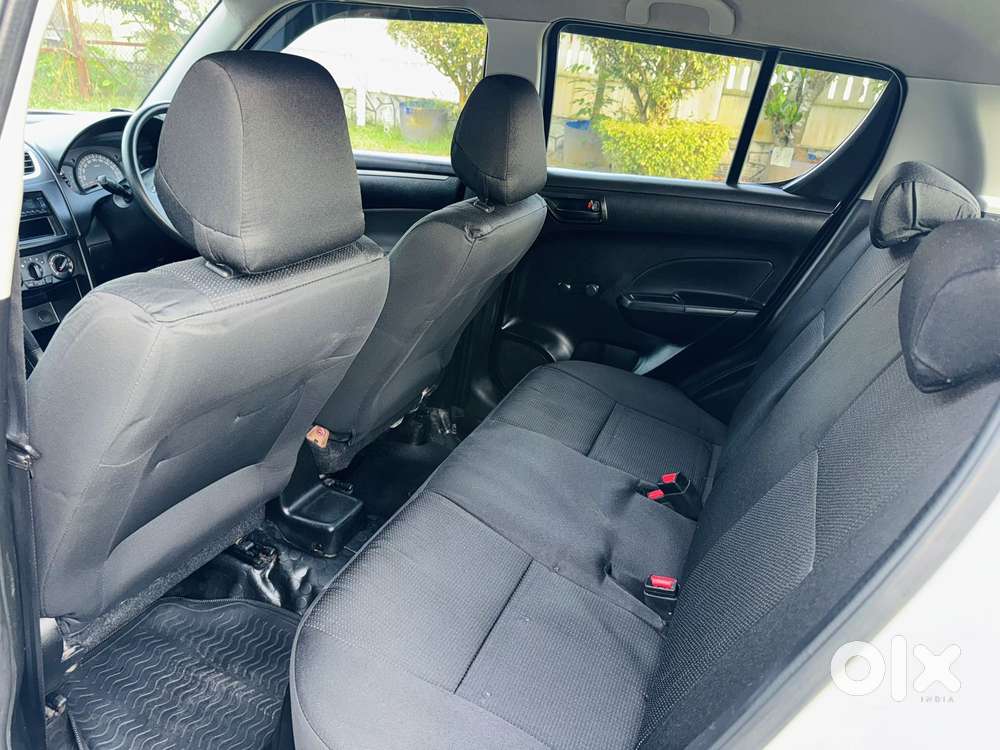 Maruti Suzuki Swift 1.2 Lxi (o), 2016, Petrol