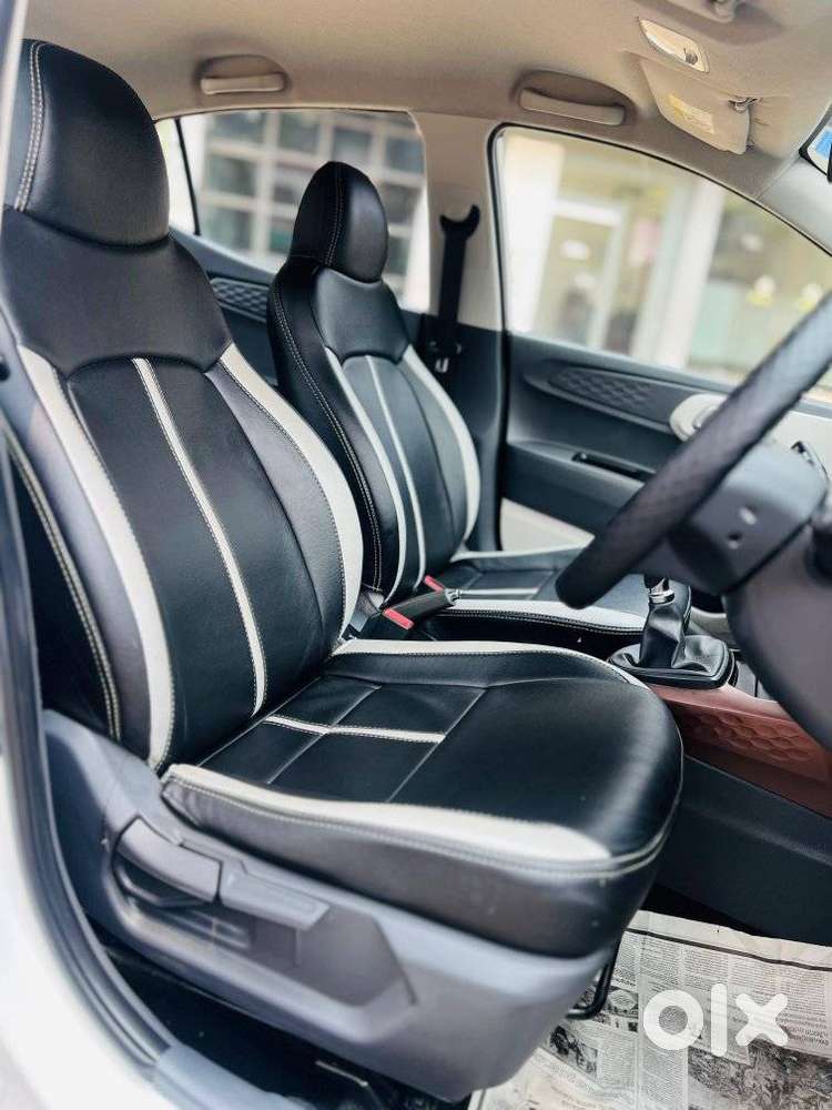 Hyundai Aura Sx (o) Manual, 2020, Petrol