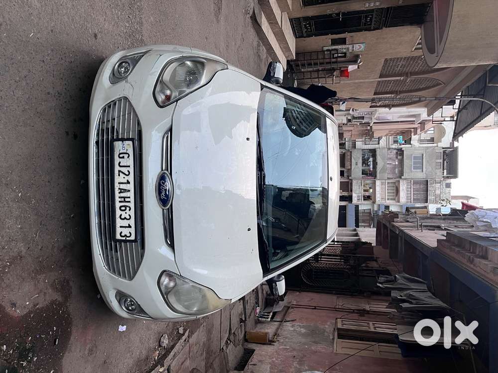 Ford Figo With Maintain And Full Powerfull Engine -2 Keys