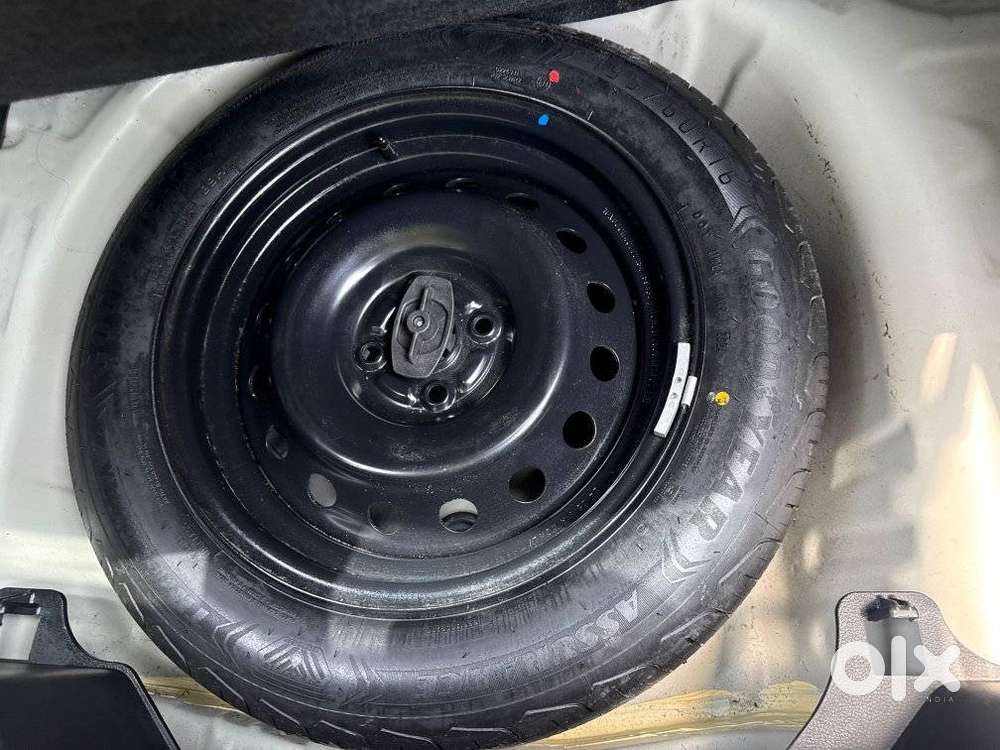 Toyota Urban Cruiser Taisor V 1.0 Petrol At, 2024, Petrol