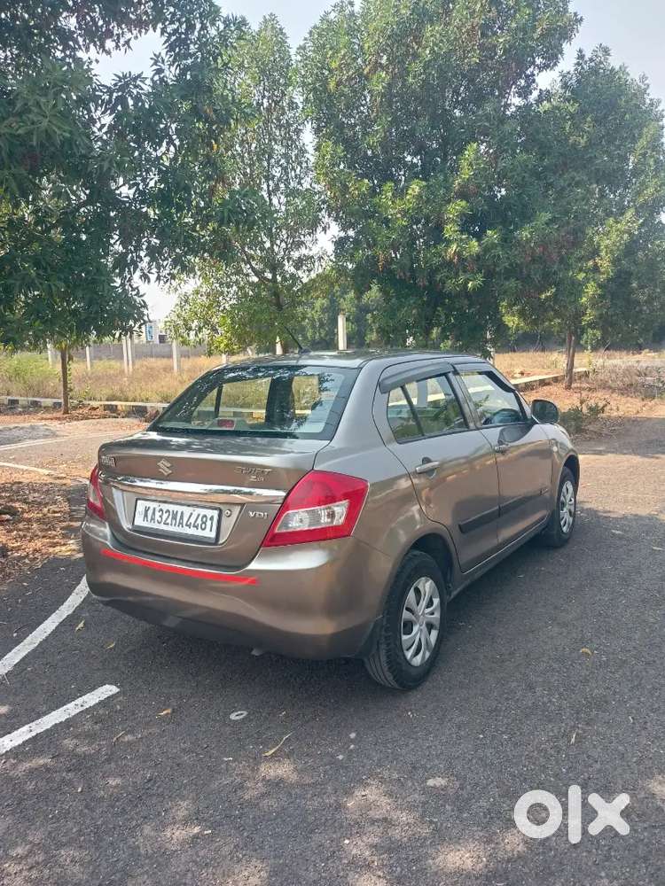 Maruti Suzuki Swift Dzire 2017 Diesel 75000 Km Driven
