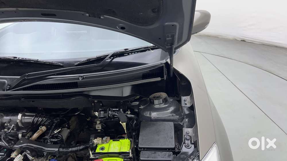 Maruti Suzuki Swift Vvt Vxi, 2021, Petrol