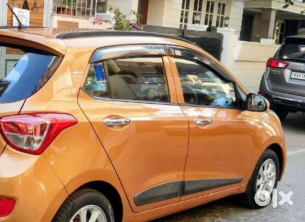 Fast Owner Car Single Hand Use