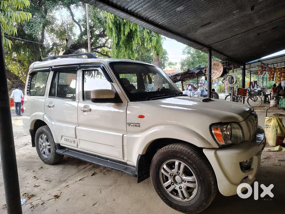 Mahindra Scorpio 2015 Diesel 97000 Km Driven