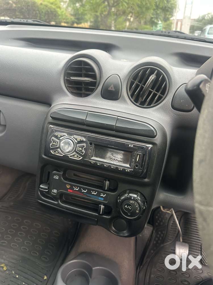 Hyundai Santro Gs Zip Drive Euro Ii, 2005, Petrol