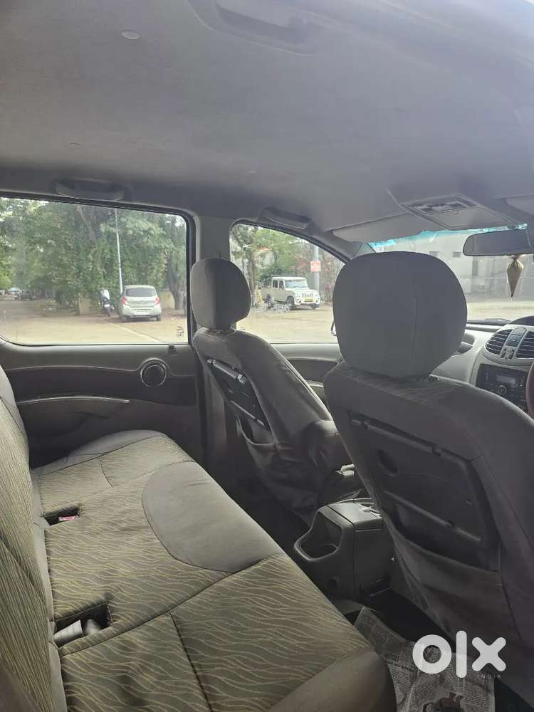 Mahindra Quanto 1.5 C6 2012 Model