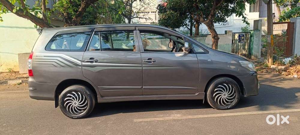 Toyota Innova, 2014, Diesel