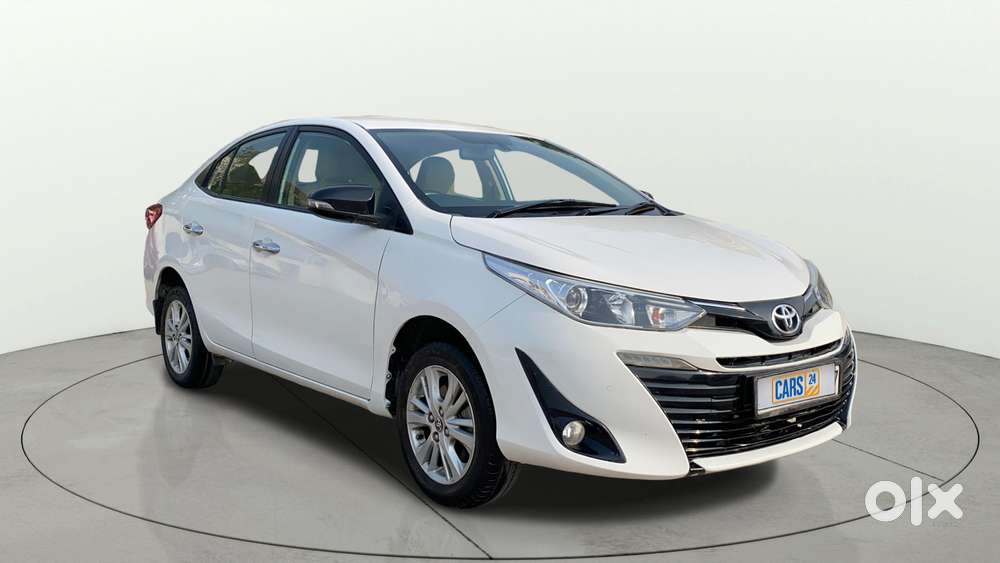 Toyota Yaris Vx Cvt, 2020, Petrol