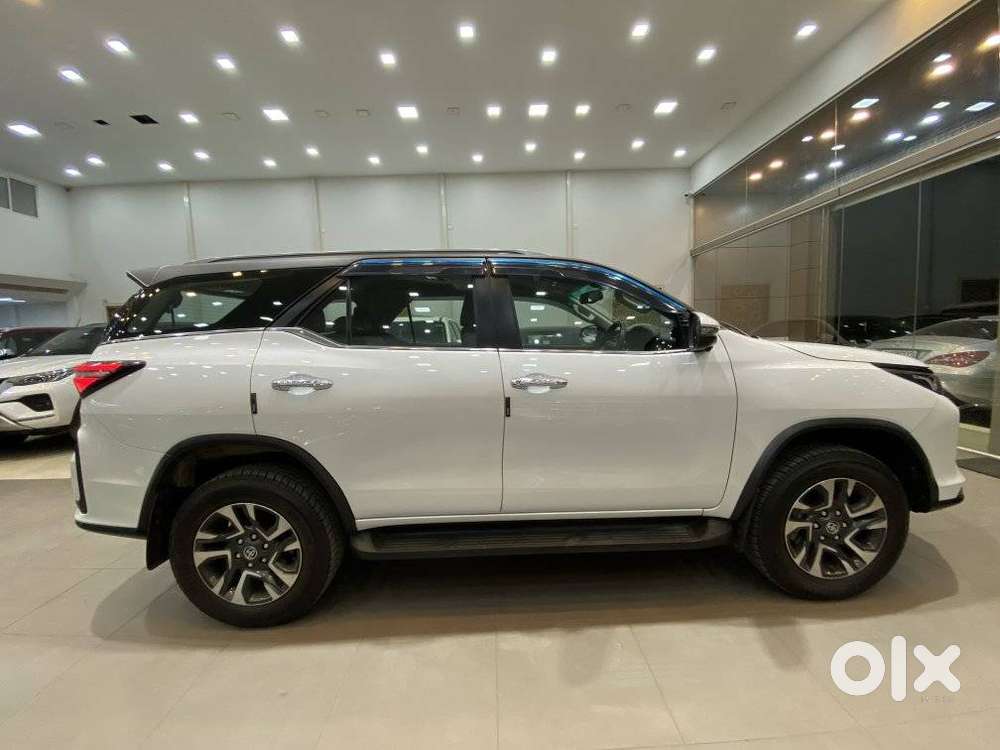 Toyota Fortuner Legender 4x2 At 2.8, 2023, Diesel