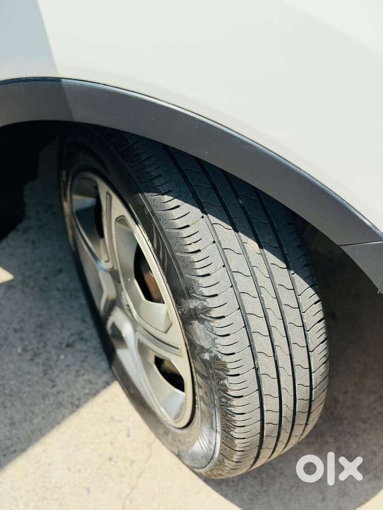 Tata Nexon 1.5 Revotorq Xm (s), 2018, Diesel