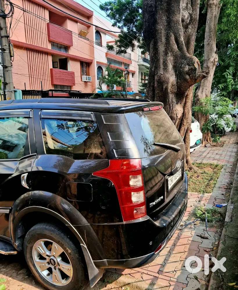 First Onwer Mahindra Xuv500 2012 Diesel Manual 2wd None Accidental