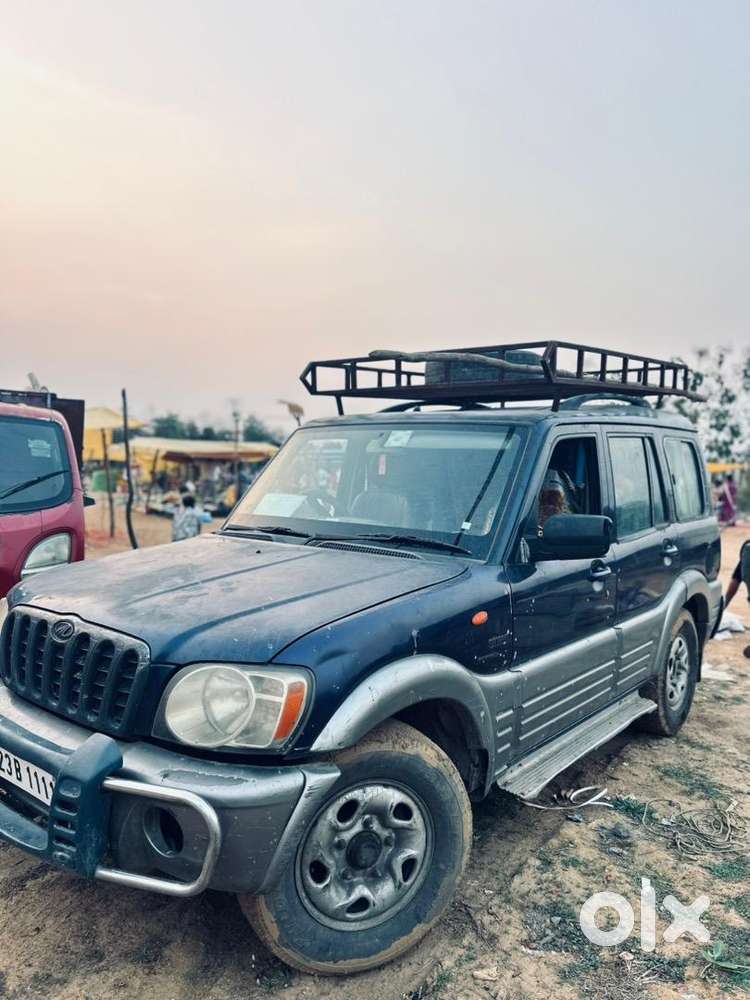 Mahindra Scorpio 2006